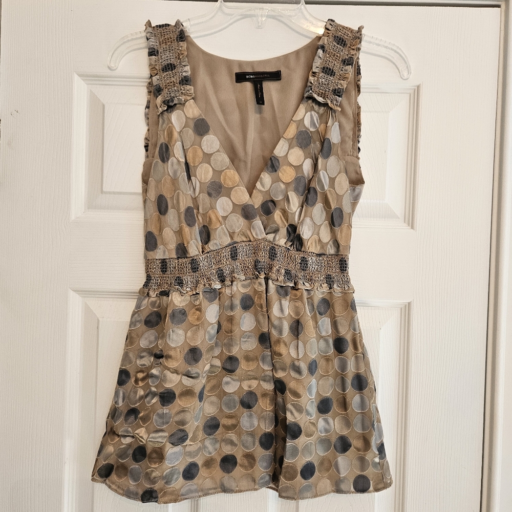BCBGMaxAzria Beige and Gray Polka Dot Blouse Sz XS